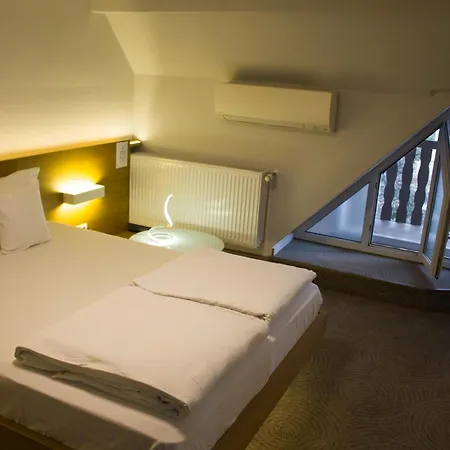 Silva Hotel