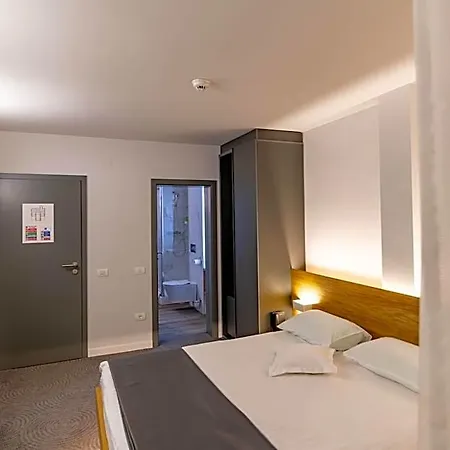 Silva Hotel