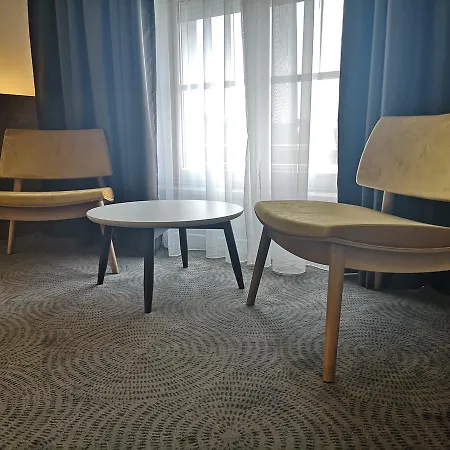 Silva Hotell 3*